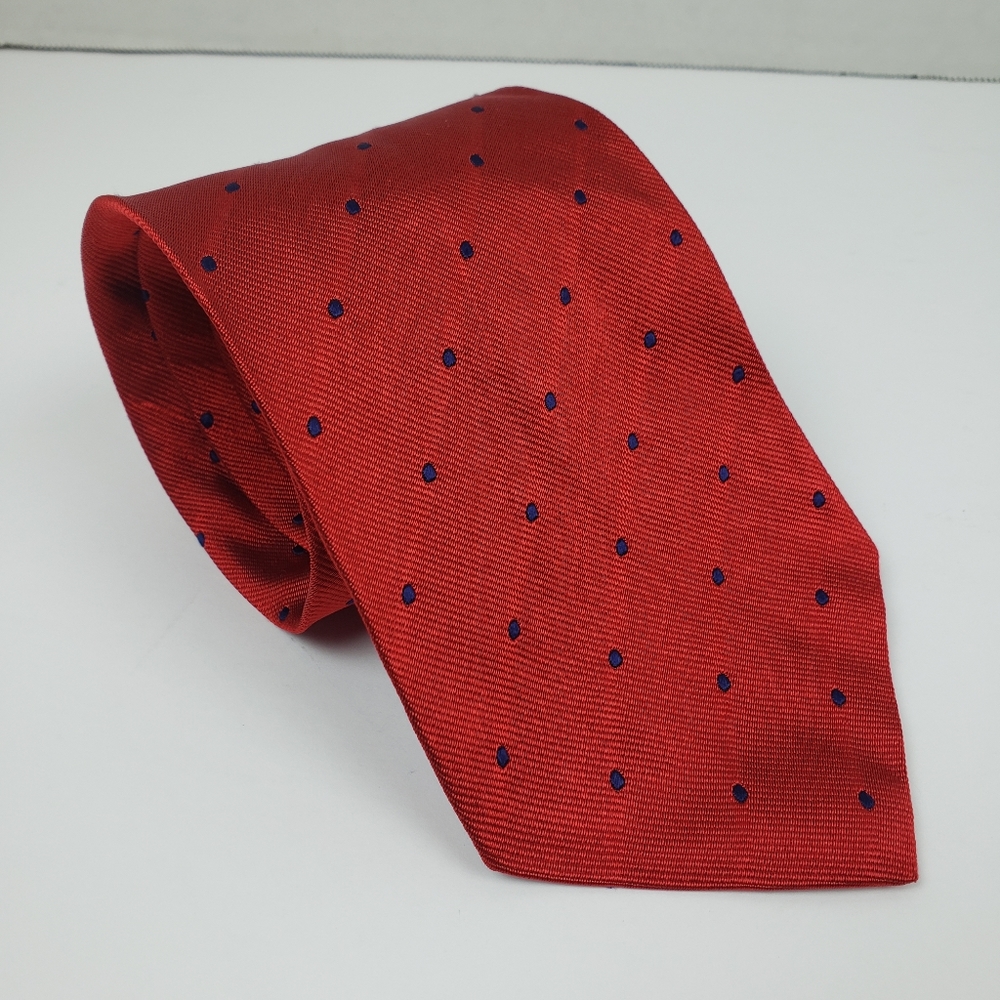 Brooks Brothers Golden Fleece Style Red Tie